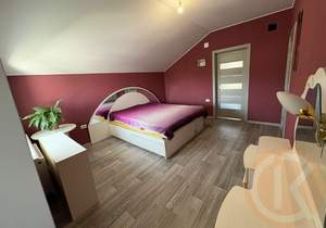 Дом 130м&sup2;, 2-этажный, участок 8 сот.  