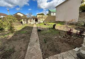 Дом 30м&sup2;, 2-этажный, участок 4 сот.  