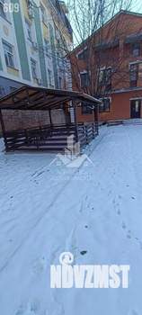 Дом 500м&sup2;, 4-этажный, участок 10 сот.  