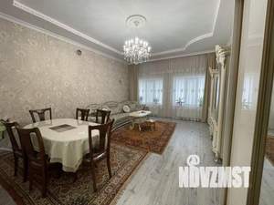 Дом 187м², 2-этажный, участок 5 сот.  