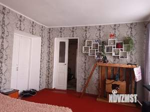 Дом 100м&sup2;, 2-этажный, участок 3 сот.  