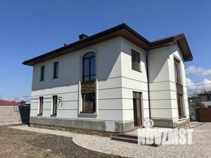 Дом 270м², 2-этажный, участок 8 сот.  