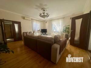 Дом 163м&sup2;, 2-этажный, участок 4 сот.  