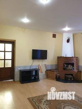 Дом 280м², 2-этажный, участок 280 сот.  