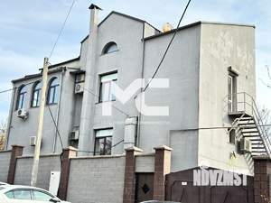 Дом 395м², 3-этажный, участок 513 сот.  