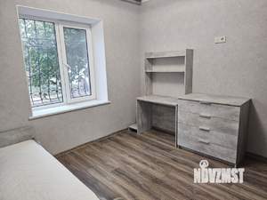 Дом 100м², 2-этажный, участок 6 сот.  