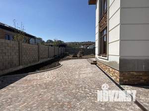 Дом 270м&sup2;, 2-этажный, участок 8 сот.  