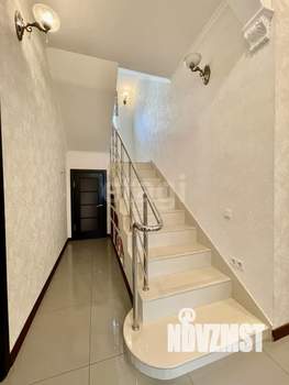 Дом 265м&sup2;, 5-этажный, участок 6 сот.  