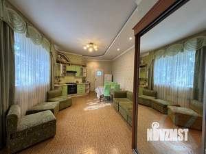 Дом 103м&sup2;, 2-этажный, участок 1 сот.  