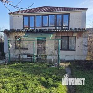 Дом 166м&sup2;, 2-этажный, участок 6 сот.  