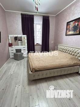 Дом 169м&sup2;, 1-этажный, участок 8 сот.  