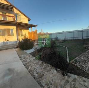 Дом 172м², 2-этажный, участок 10 сот.  