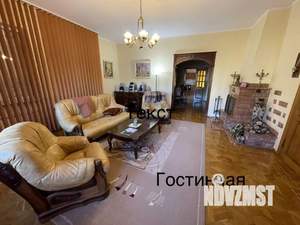 Дом 621м², 2-этажный, участок 6 сот.  