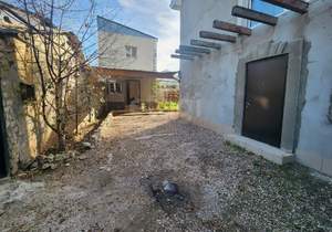 Дом 137м&sup2;, 2-этажный, участок 3 сот.  