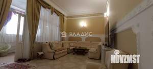 Дом 332м&sup2;, 2-этажный, участок 4 сот.  