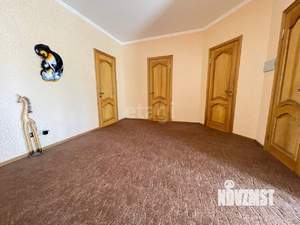 Дом 350м², 3-этажный, участок 6 сот.  