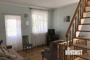 Дом 177м², 2-этажный, участок 6 сот.  