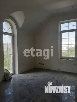 Дом 470м², 3-этажный, участок 9 сот.  