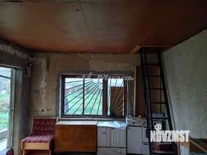 Дом 30м², 2-этажный, участок 3 сот.  