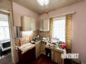 Дом 45м&sup2;, 2-этажный, участок 3 сот.  