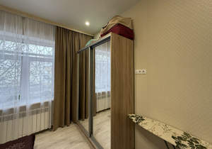 Дом 177м&sup2;, 2-этажный, участок 3 сот.  