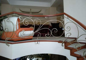 Дом 430м&sup2;, 3-этажный, участок 4 сот.  