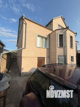 Дом 375м², 2-этажный, участок 6 сот.  