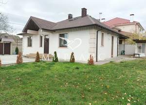 Дом 170м², 2-этажный, участок 8 сот.  