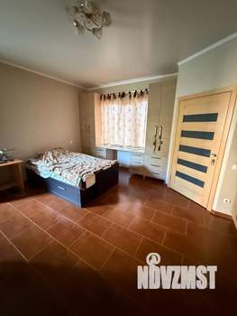 Дом 375м², 2-этажный, участок 6 сот.  