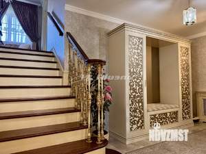 Дом 405м&sup2;, 3-этажный, участок 32 сот.  