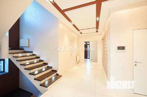 Дом 631м², 4-этажный, участок 6 сот.  