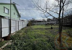 Дом 133м&sup2;, 2-этажный, участок 8 сот.  