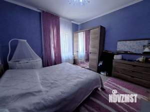 Дом 299м², 2-этажный, участок 10 сот.  