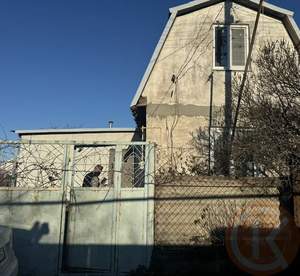 Дом 54м&sup2;, 2-этажный, участок 3 сот.  