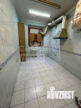 Дом 64м², 3-этажный, участок 1 сот.  