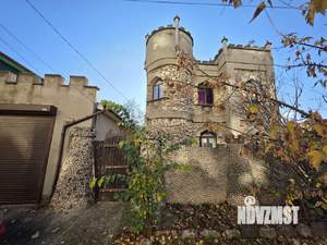 Дом 160м&sup2;, 2-этажный, участок 4 сот.  