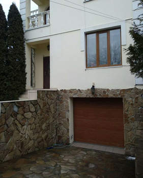 Дом 430м&sup2;, 3-этажный, участок 4 сот.  