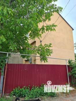 Дом 110м&sup2;, 1-этажный, участок 6 сот.  