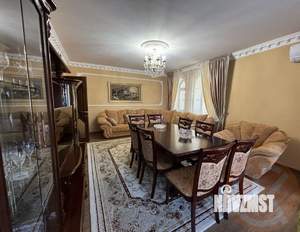 Дом 338м&sup2;, 2-этажный, участок 6 сот.  