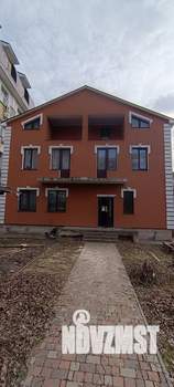 Дом 500м², 4-этажный, участок 9 сот.  