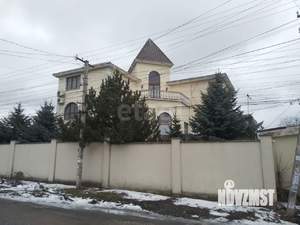 Дом 430м&sup2;, 3-этажный, участок 4 сот.  