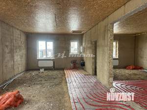 Дом 100м&sup2;, 1-этажный, участок 8 сот.  