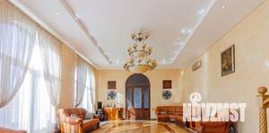 Дом 400м&sup2;, 2-этажный, участок 6 сот.  