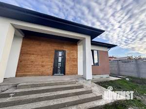 Дом 140м&sup2;, 1-этажный, участок 10 сот.  