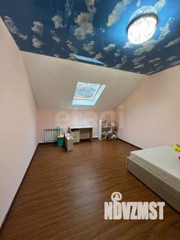 Дом 236м&sup2;, 2-этажный, участок 4 сот.  