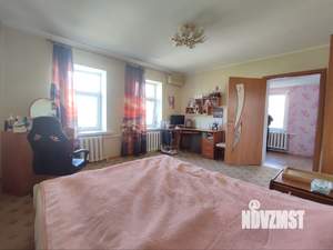 Дом 104м&sup2;, 2-этажный, участок 4 сот.  