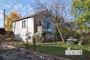 Дом 99м&sup2;, 2-этажный, участок 4 сот.  