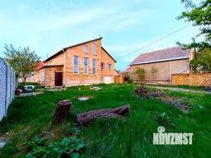 Дом 279м², 2-этажный, участок 6 сот.  