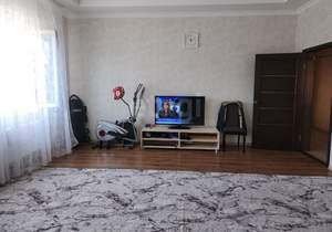 Дом 169м&sup2;, 1-этажный, участок 8 сот.  