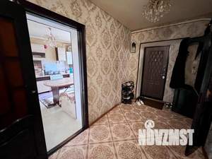 Дом 167м&sup2;, 2-этажный, участок 3 сот.  